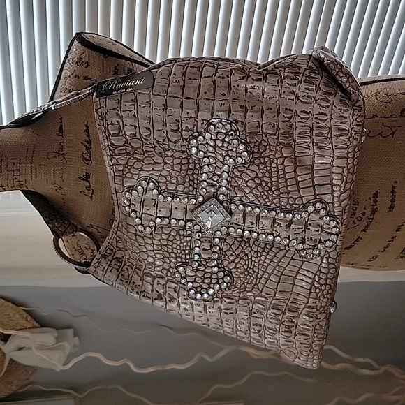 Raviani Handbags - Raviani Leather Purse